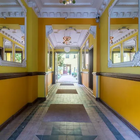 Urban Stuck Kreuzberg