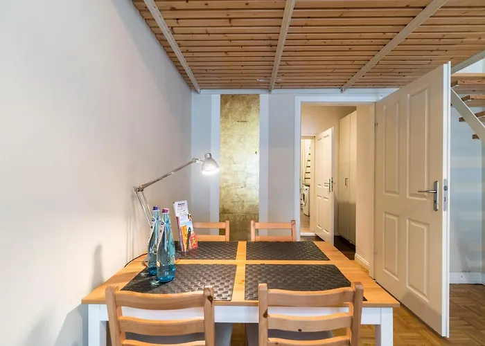 Urban Stuck Kreuzberg * برلين